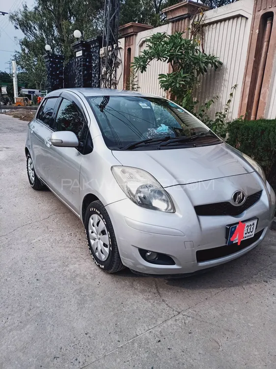 Toyota Vitz 2008 for Sale in Risalpur Image-1