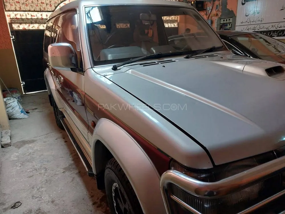 Mitsubishi Pajero 1991 for Sale in Lahore Image-1