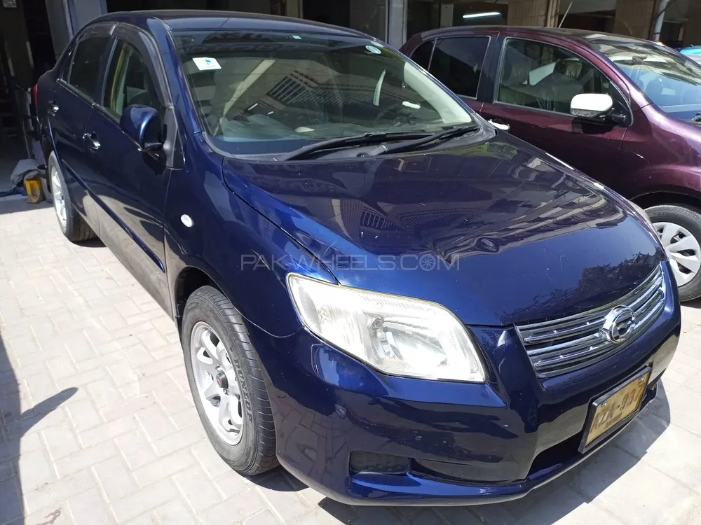 Toyota Corolla Axio 2007 for Sale in Karachi Image-1