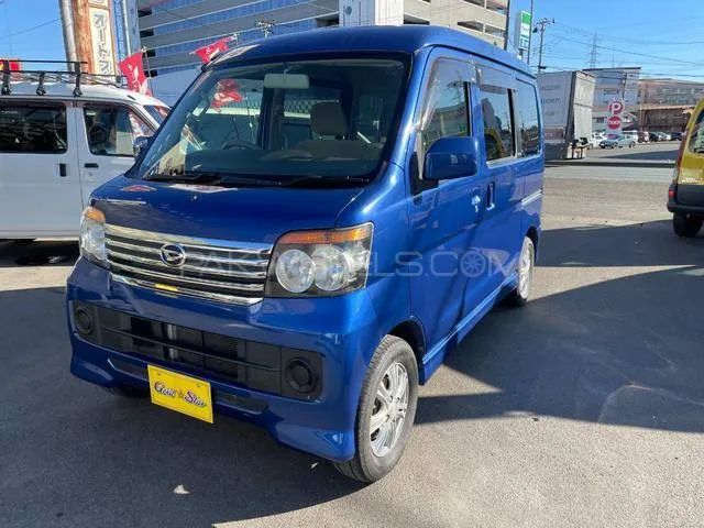 Daihatsu Atrai Wagon 2017 for Sale in Lahore Image-1