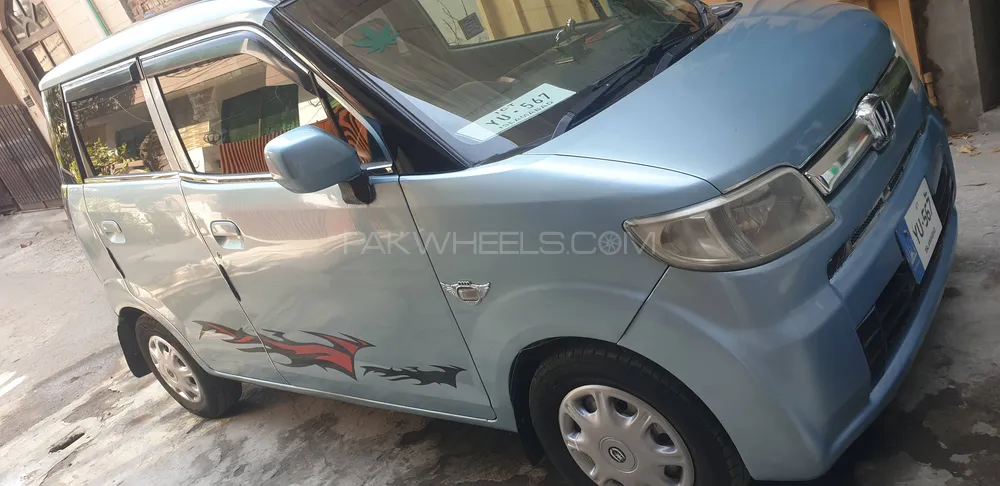 Honda Zest 2013 for Sale in Lahore Image-1