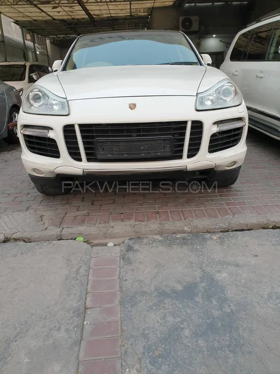 Porsche Cayenne 2007 for Sale in Lahore Image-1