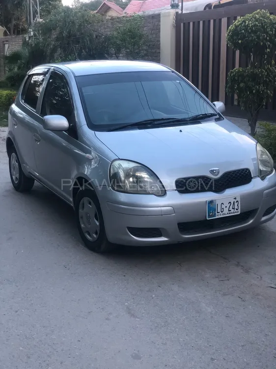 Toyota Vitz 2003 for Sale in Peshawar Image-1