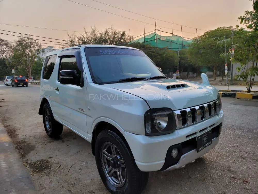 Suzuki Jimny Sierra 2013 for Sale in Karachi Image-1