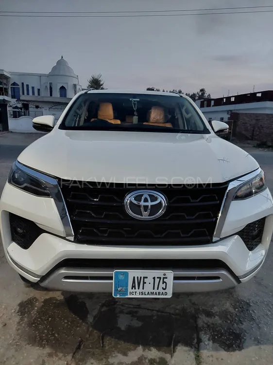 Toyota Fortuner 2021 for Sale in Gujranwala Image-1