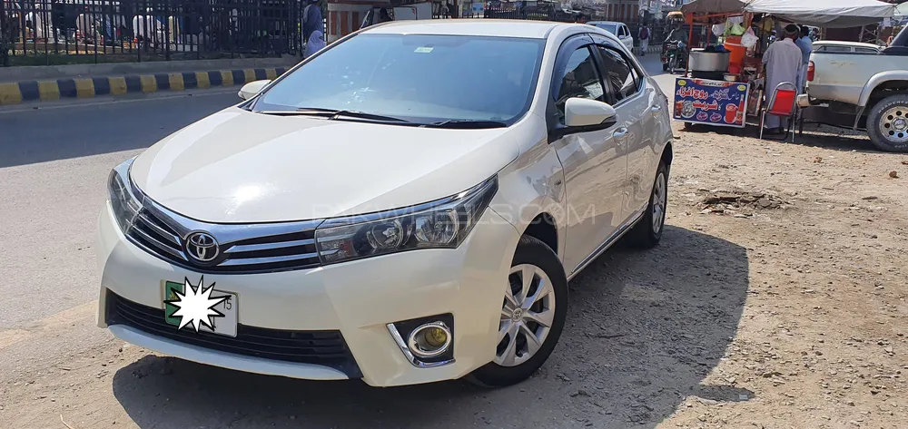 Toyota Corolla 2015 for Sale in Mardan Image-1