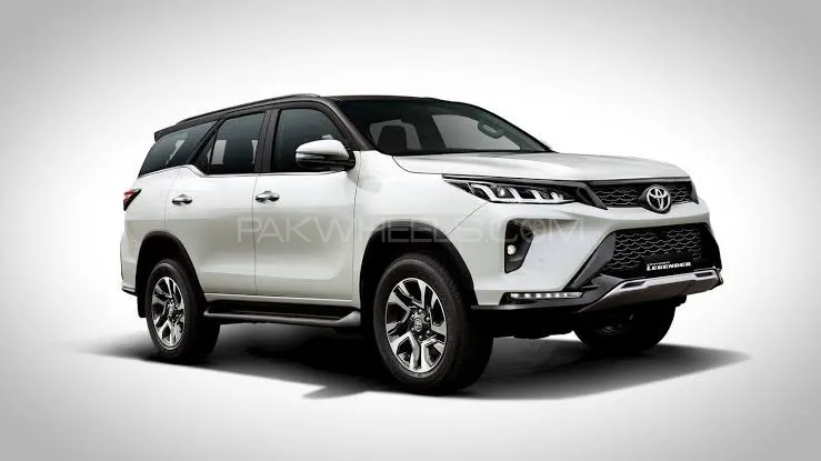 Toyota Fortuner 2023 for Sale in Faisalabad Image-1
