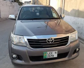 Toyota Hilux Vigo Champ G 2015 for Sale