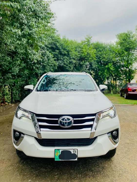 Toyota Fortuner 2017 for Sale in Islamabad Image-1