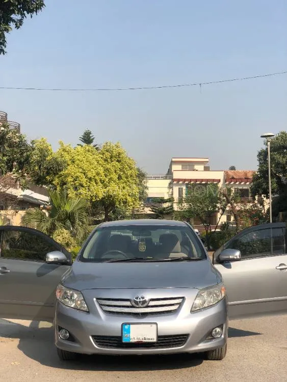 Toyota Corolla 2010 for Sale in Islamabad Image-1