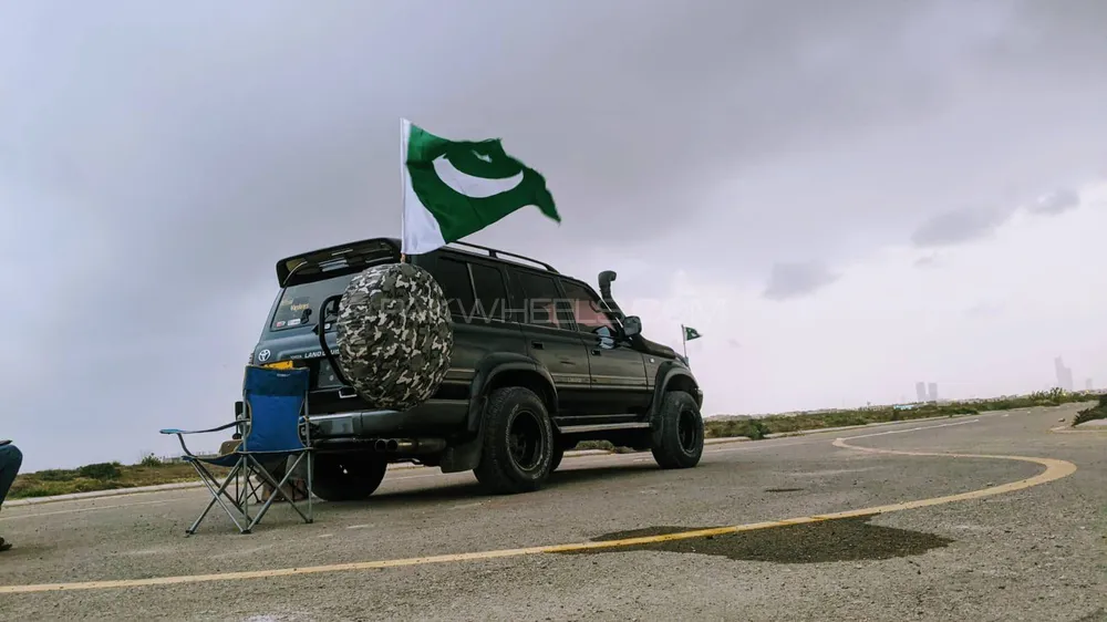 Toyota Land Cruiser 1997 for Sale in Karachi Image-1