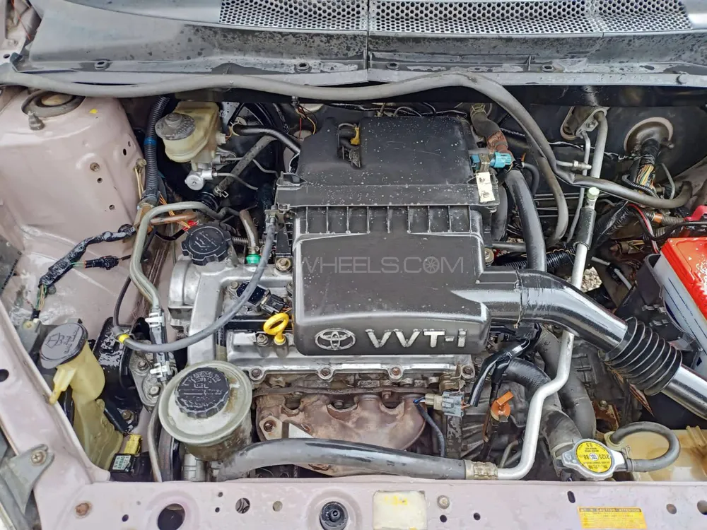 Toyota Vitz 2002 for Sale in Quetta Image-1