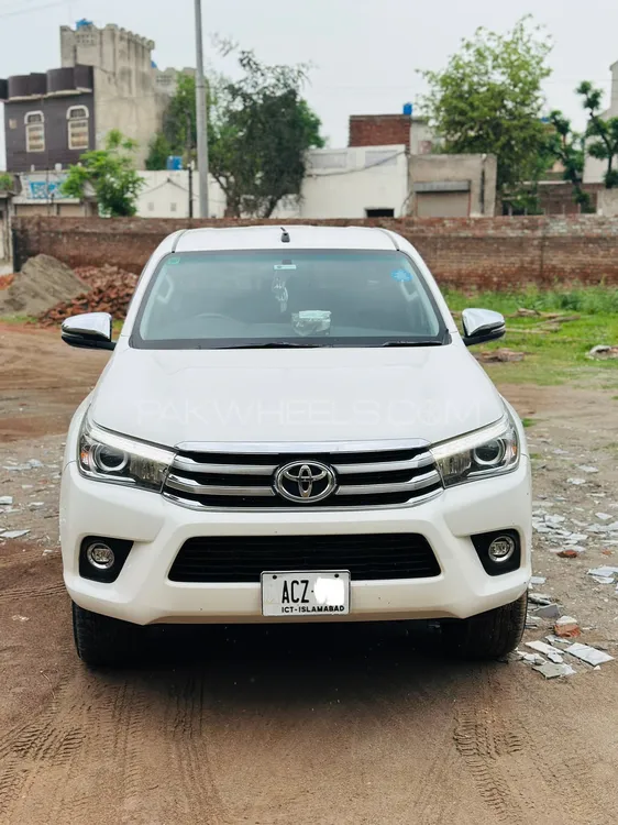 Toyota Hilux 2018 for Sale in Mandi bahauddin Image-1