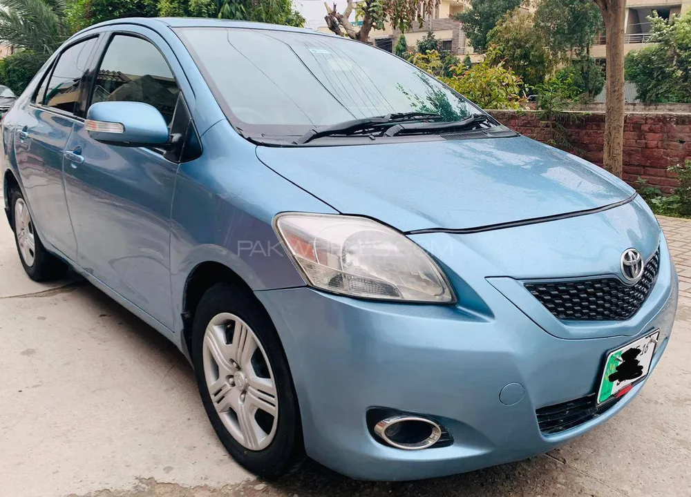 Toyota Belta 2009 for Sale in Lahore Image-1