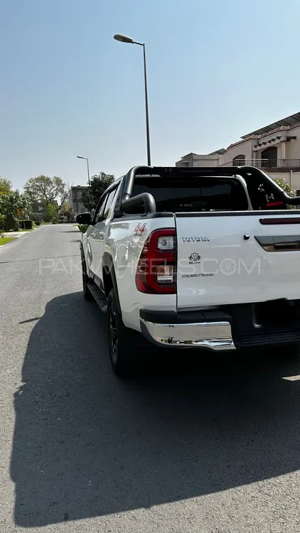 Toyota Hilux 2021 for Sale in Lahore Toyota Hilux 2021 for Sale in Lahore Image-5