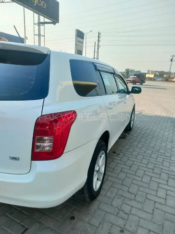 Toyota Corolla Axio 2006 for Sale in Peshawar Image-1