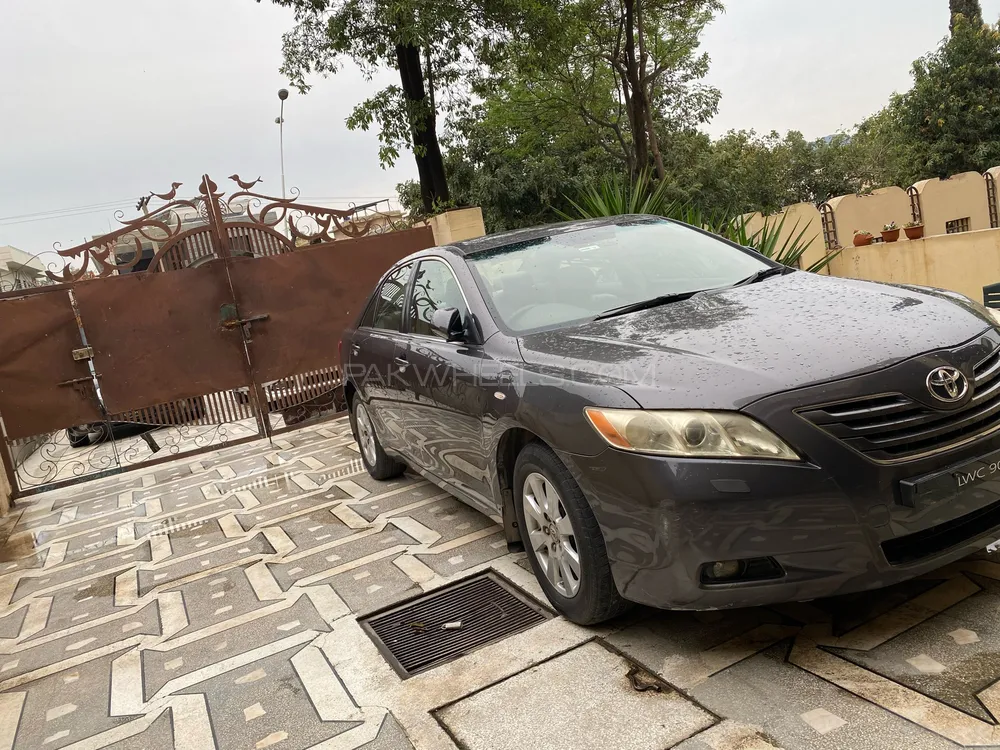 Toyota Camry 2006 for Sale in Islamabad Image-1
