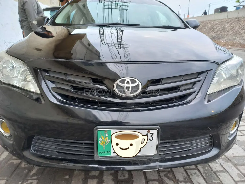 Toyota Corolla 2013 for Sale in Lahore Image-1
