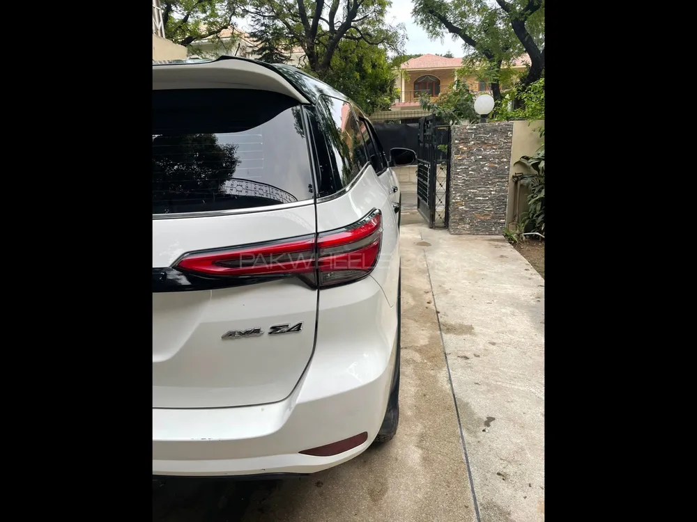 Toyota Fortuner 2021 for Sale in Islamabad Image-1