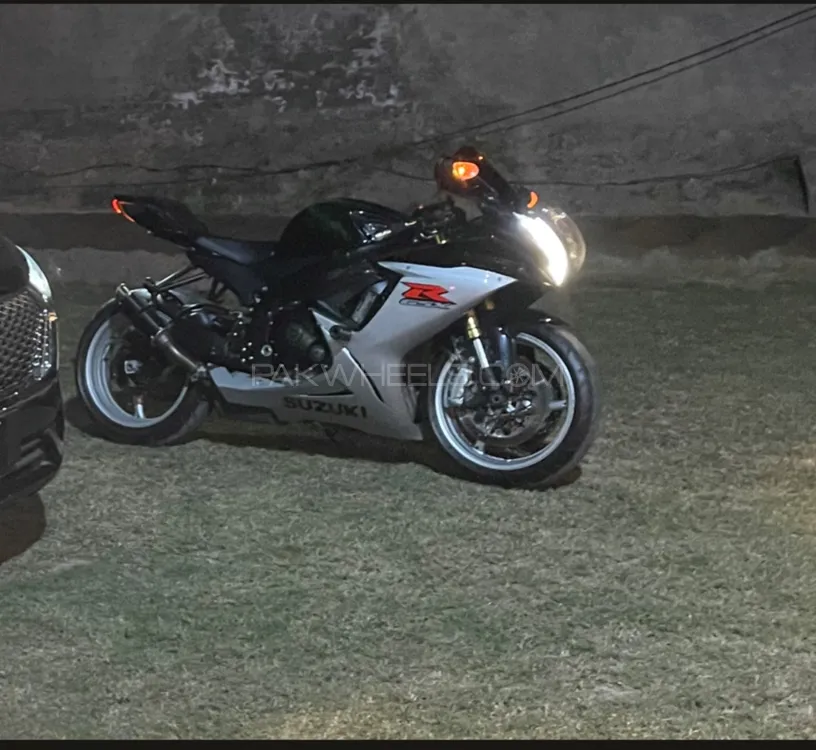 Suzuki GSX-R750 2018 for Sale Image-1