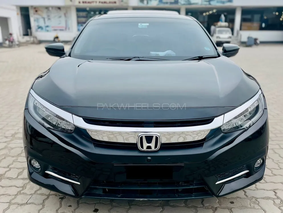 Honda Civic 2020 for Sale in Peshawar Image-1