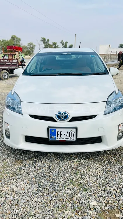 Toyota Prius 2011 for Sale in Peshawar Image-1