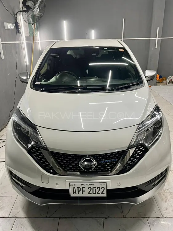 Nissan Note 2019 for Sale in Islamabad Image-1