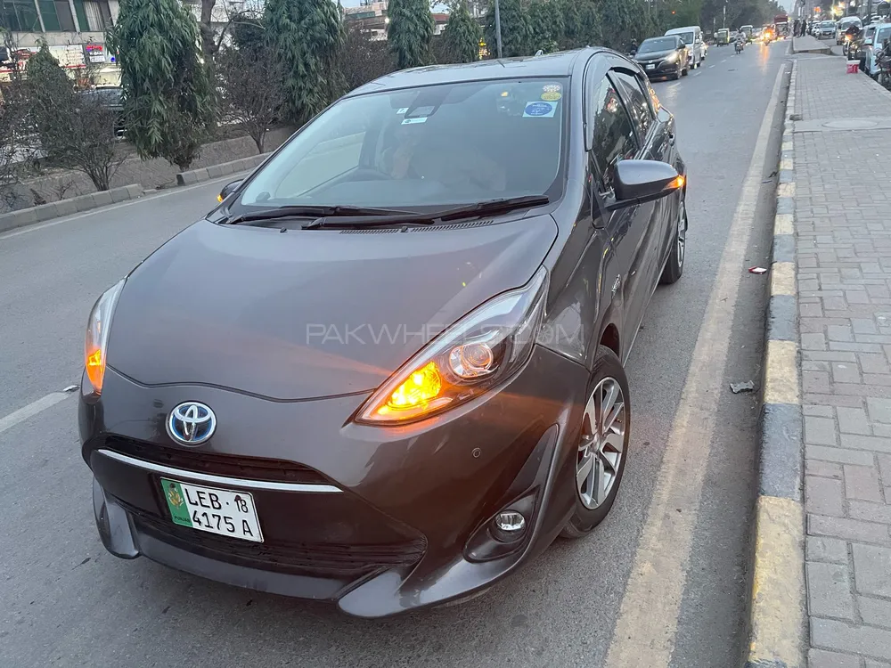 Toyota Aqua 2017 for Sale in Lahore Image-1