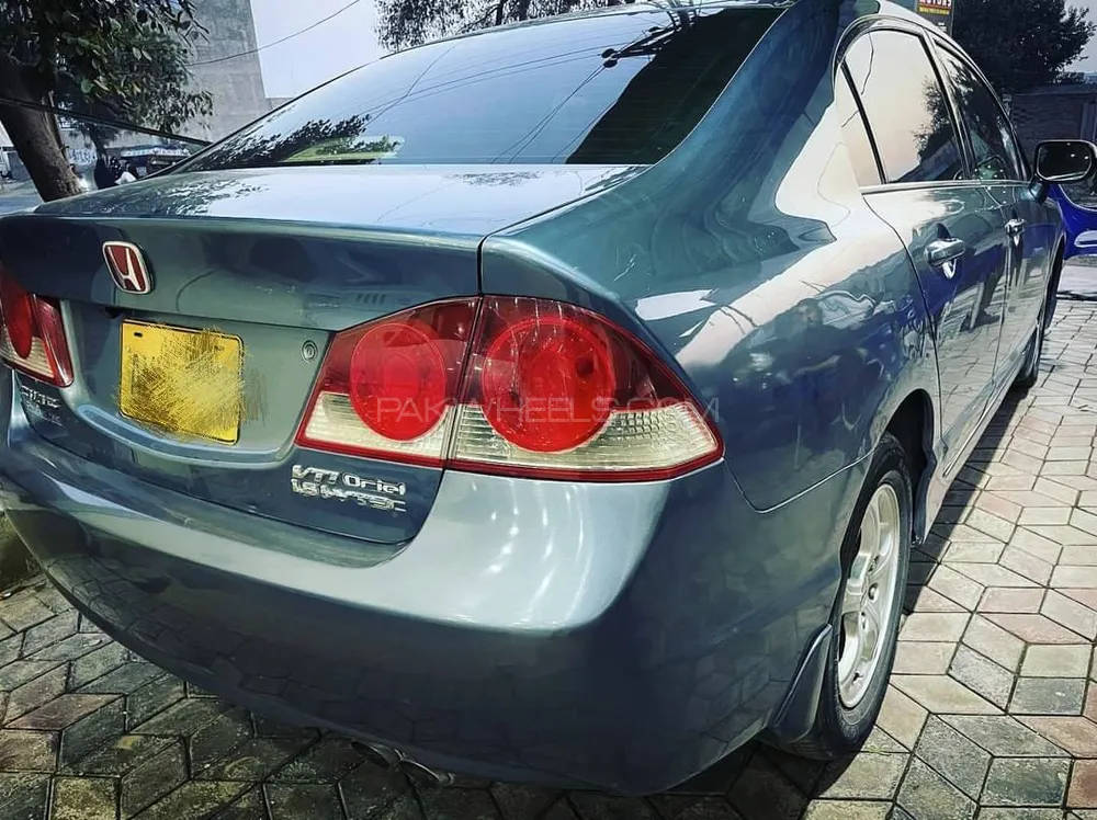 Honda Civic 2007 for Sale in Pir mahal Image-1