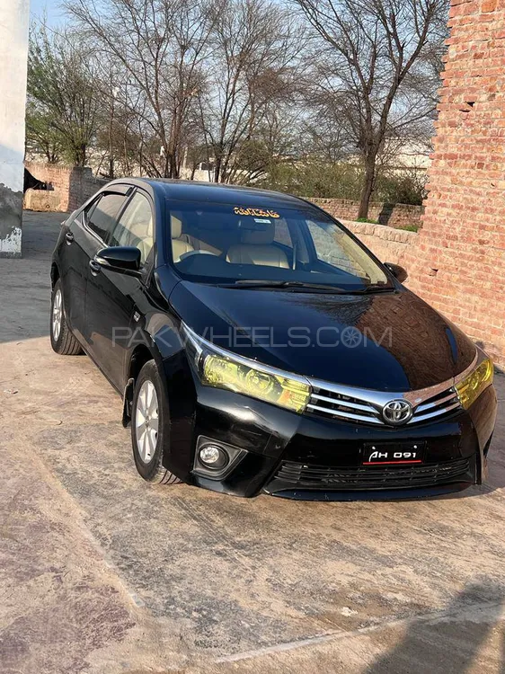 Toyota Corolla 2016 for Sale in Gujrat Image-1