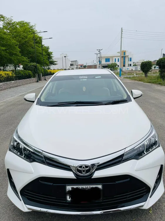 Toyota Corolla 2021 for Sale in Jhang Image-1