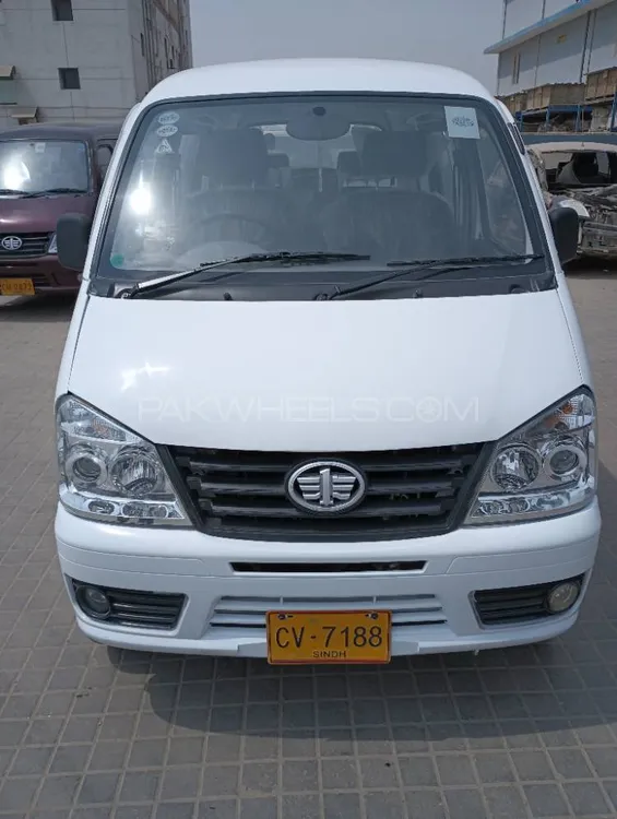 FAW X-PV 2016 for Sale in Karachi Image-1