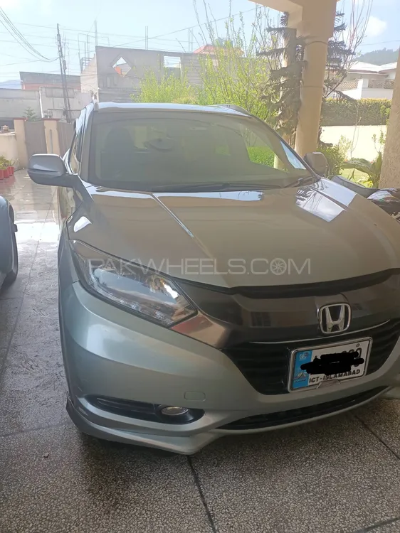Honda Vezel 2014 for Sale in Abbottabad Image-1