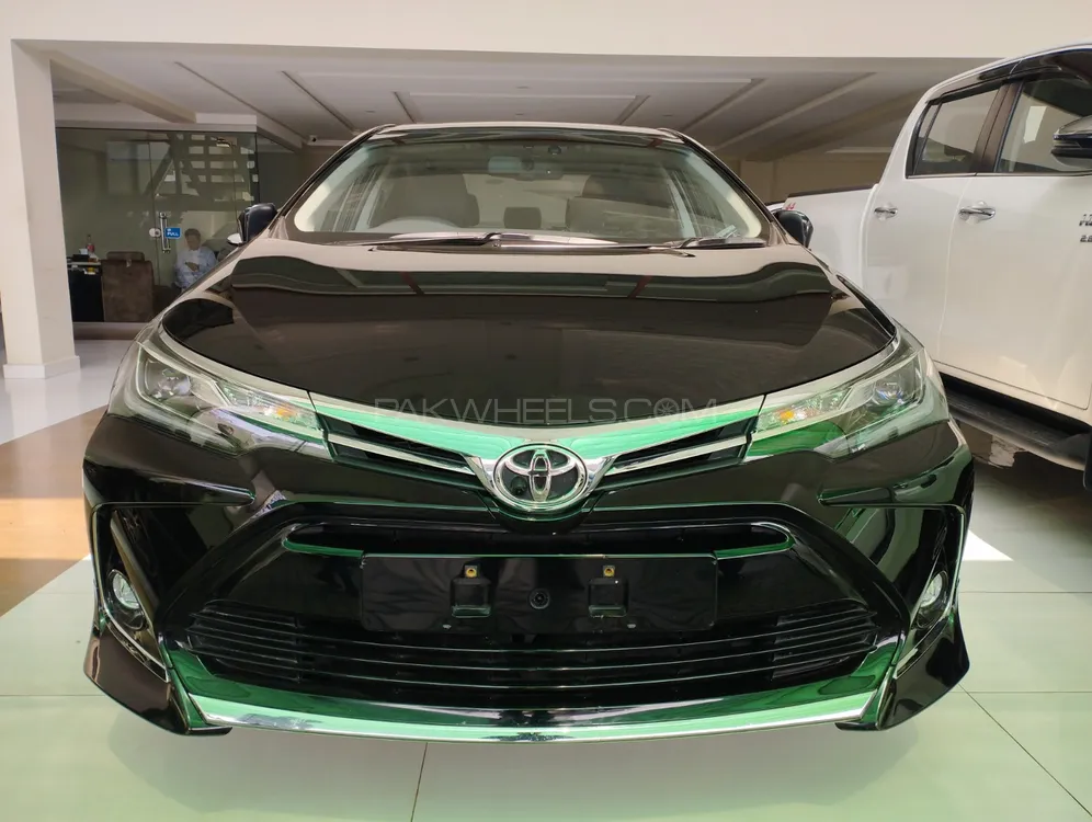 Toyota Corolla 2021 for Sale in Multan Image-1