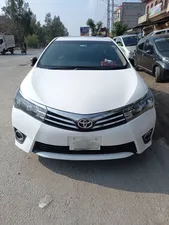 Toyota Corolla Altis Grande X CVT-i 1.8 Beige Interior 2016 for Sale