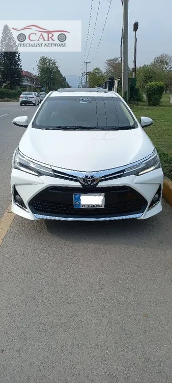 Toyota Corolla 2020 for Sale in Islamabad Image-1