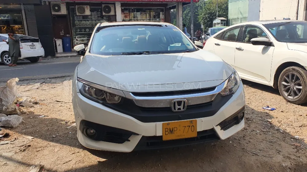 Honda Civic 2018 for Sale in Lahore Image-1