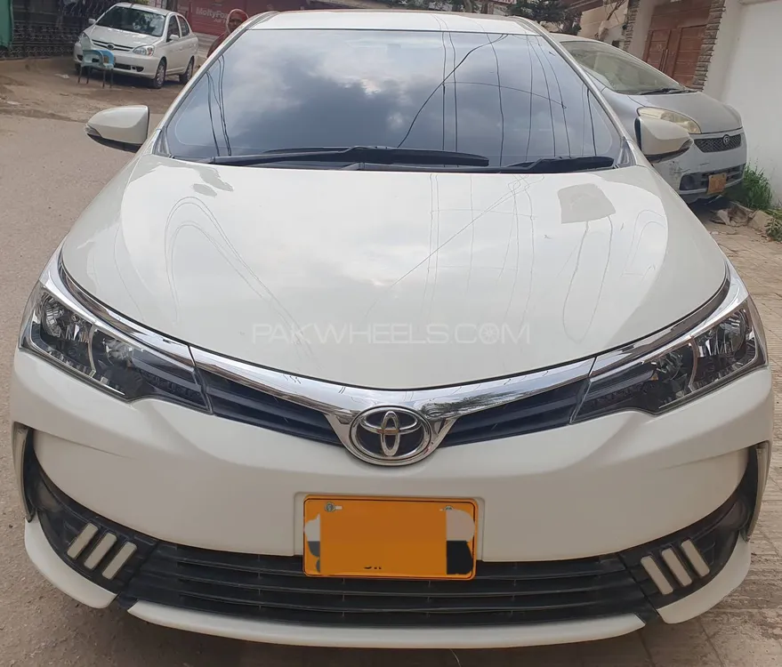 Toyota Corolla 2019 for Sale in Karachi Image-1