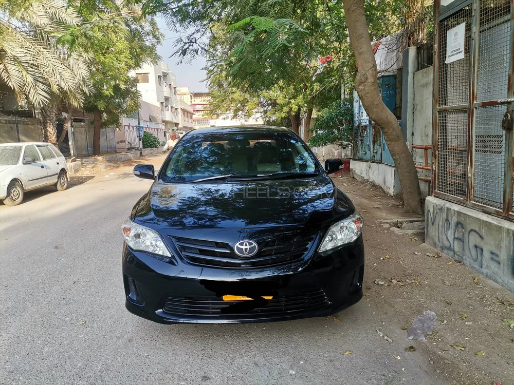 Toyota Corolla 2011 for Sale in Karachi Image-1