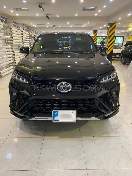 Toyota Fortuner 2022 for Sale in Lahore Image-1