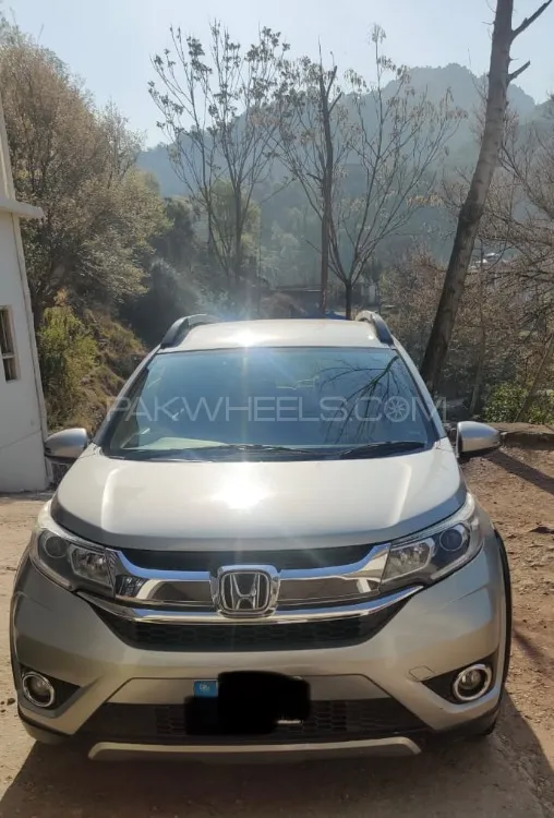 Honda BR-V 2018 for Sale in Kotli Ak Image-1