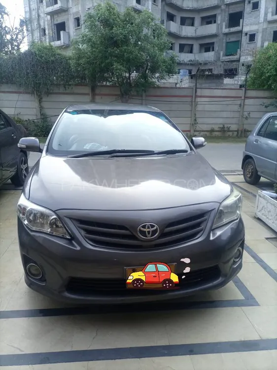 Toyota Corolla 2013 for Sale in Lahore Image-1