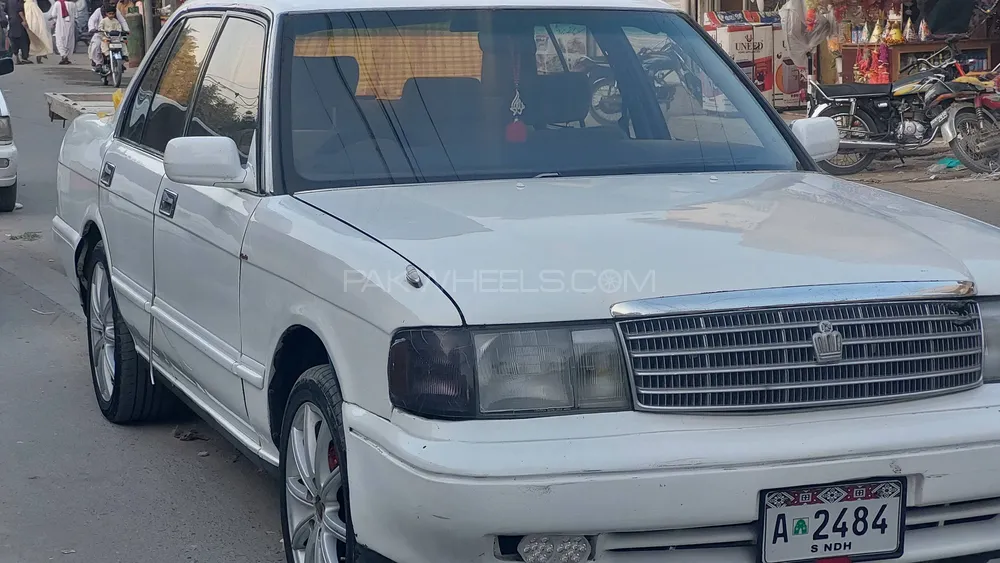Toyota Crown 1994 for Sale in D.G.Khan Image-1