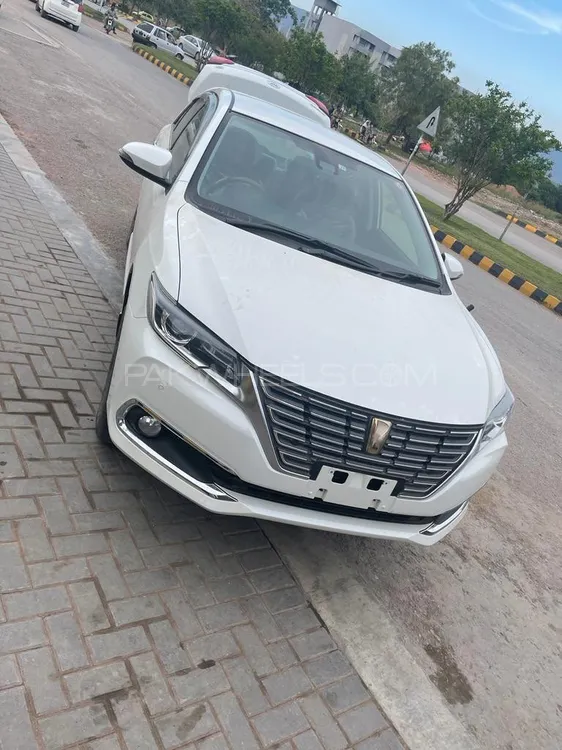 Toyota Premio 2018 for Sale in Islamabad Image-1