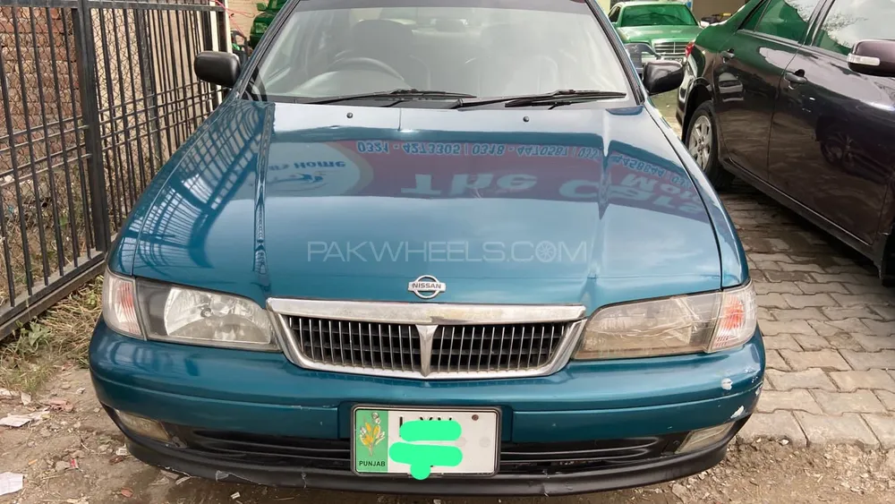 Nissan Sunny 2000 for Sale in Lahore Image-1