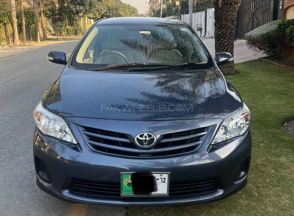 Toyota Corolla 2012 for Sale in Lahore Image-1