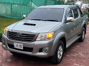 Toyota Hilux D-4D 2013 for Sale