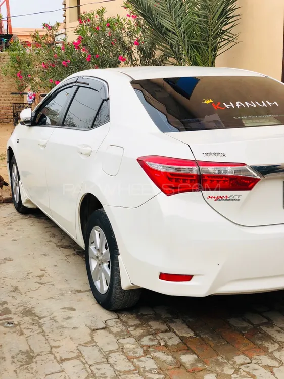 Toyota Corolla 2017 for Sale in Bhalwal Image-1
