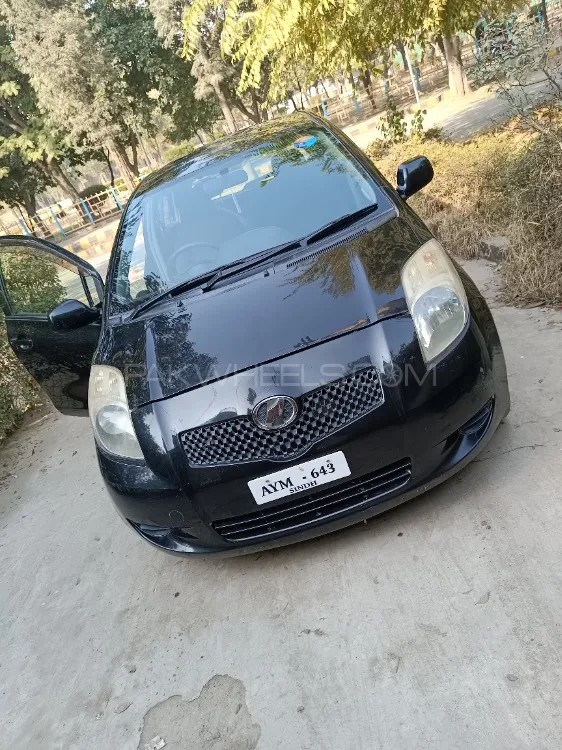 Toyota Vitz 2007 for Sale in Islamabad Image-1