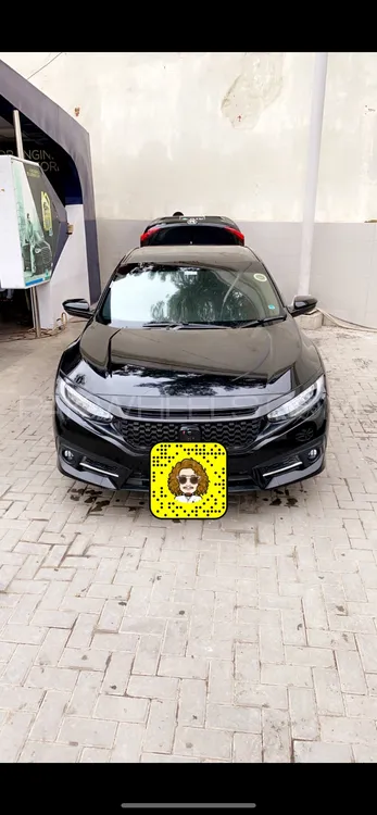 Honda Civic 2018 for Sale in Peshawar Image-1